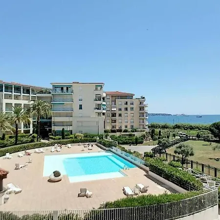 公寓 Au Coeur D'antibes - Clim, Piscine Et Parking 昂蒂布