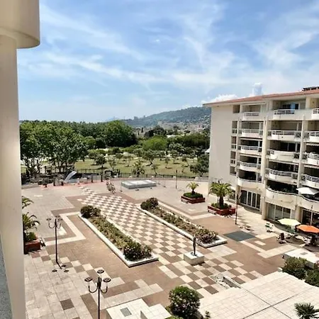 Au Coeur D'antibes - Clim, Piscine Et Parking アンティーブ