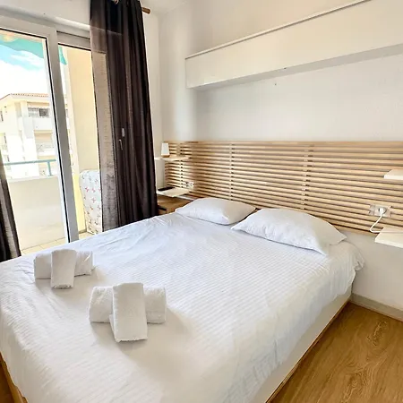 公寓 Au Coeur D'antibes - Clim, Piscine Et Parking 昂蒂布